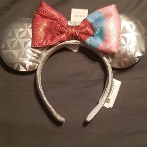 COPY - Disney Parks Epcot Bubblegum Wall Ears